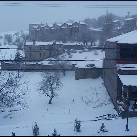 Xenonas Pantheon Appartement Agios Athanasios  Buitenkant foto