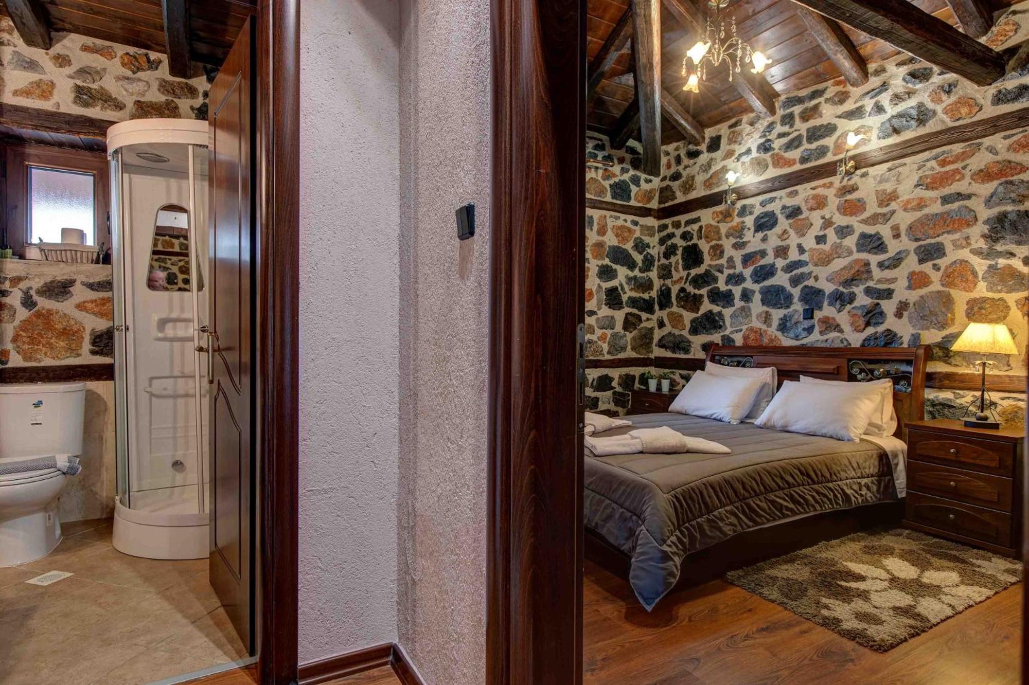 Xenonas Pantheon Appartement Agios Athanasios  Buitenkant foto