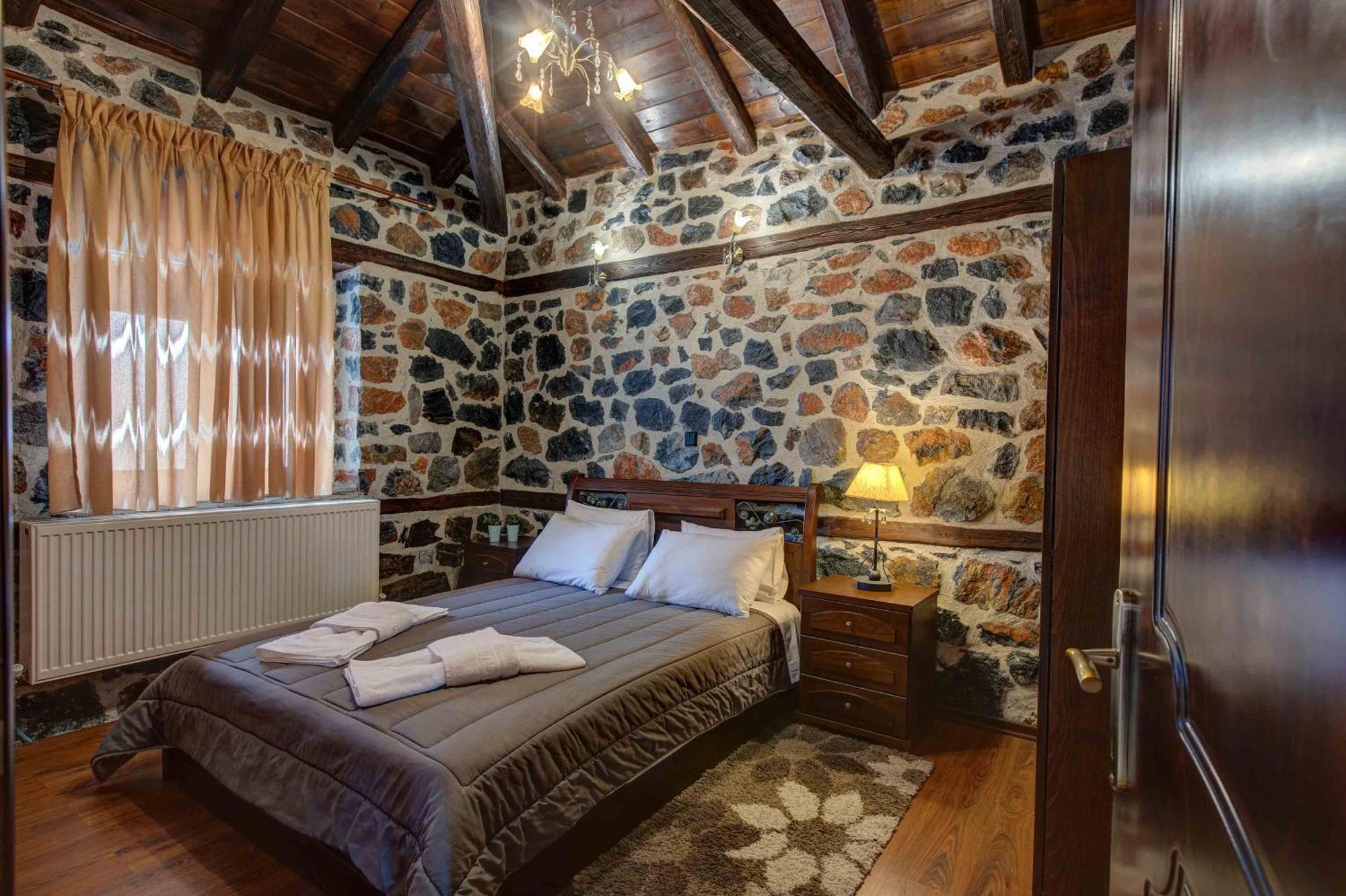Xenonas Pantheon Appartement Agios Athanasios  Buitenkant foto